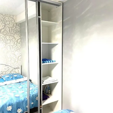 уютная с террасой в центре одессы Apartment *