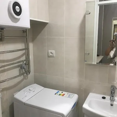 уютная с террасой в центре одессы Apartment