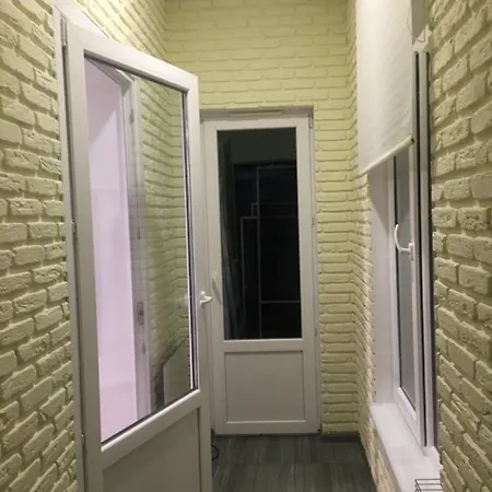 уютная с террасой в центре одессы