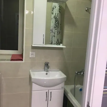 Apartment уютная с террасой в центре одессы *