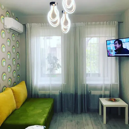 уютная с террасой в центре одессы Apartment *